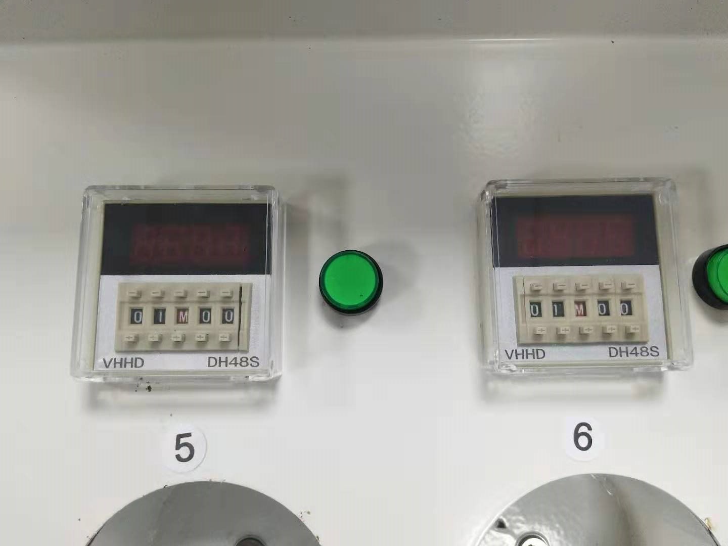 Solder paste thawing machine, temperature back equipment,Automatic